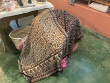 Kashmiri Shawl